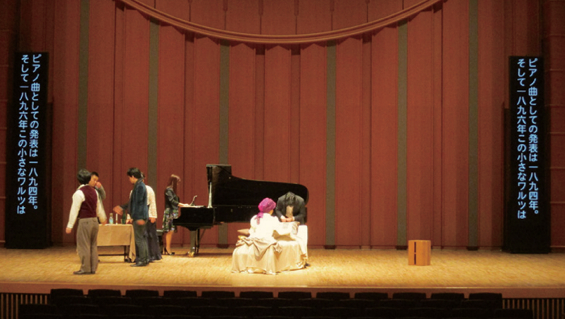 LED表示の舞台字幕